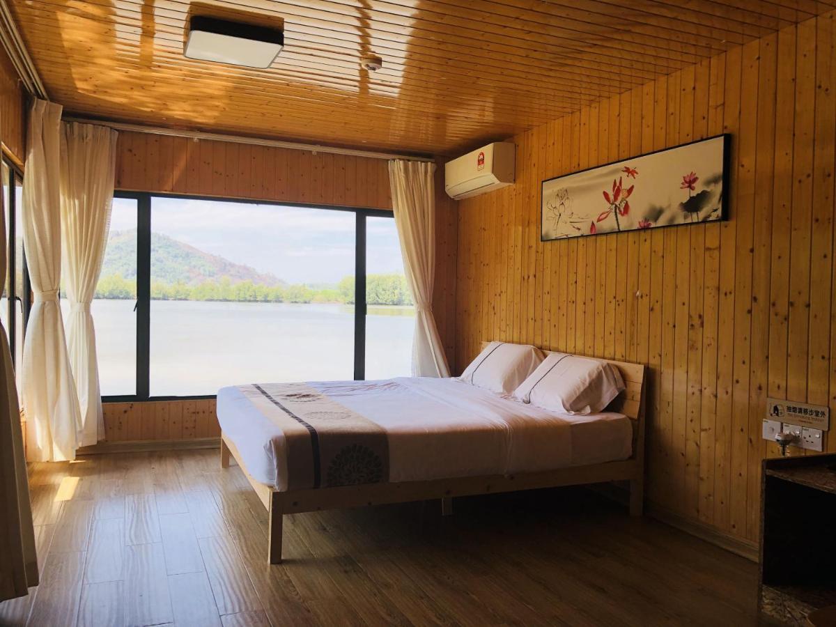 Gayang Friendly Water House Homestay كوتا كينابالو المظهر الخارجي الصورة