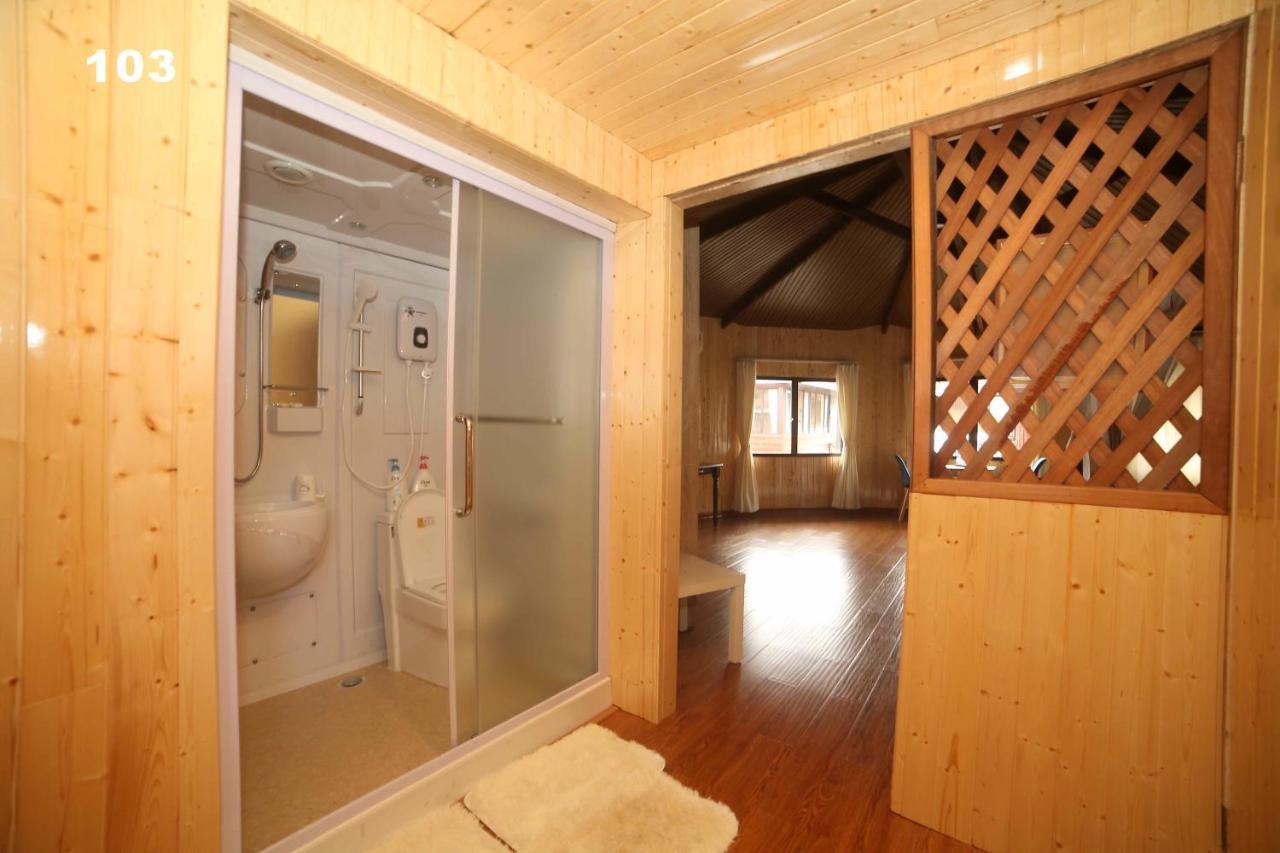 Gayang Friendly Water House Homestay كوتا كينابالو المظهر الخارجي الصورة